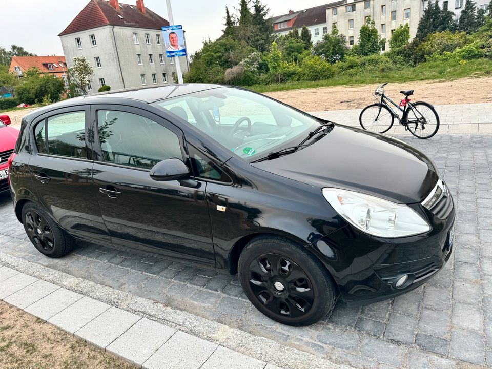 Opel Corsa 1.2 neue TÜV in Stralsund