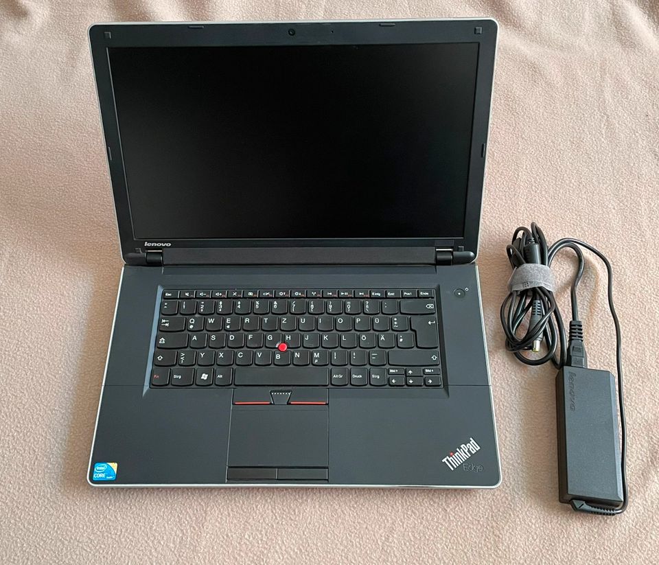 Lenovo Notebook Thinkpad Edge 15,6" - Core i5 / 4GB / 256GB SSD in Hamburg
