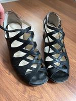 Lederschuhe Sandalen mit Absatz Riemchen Echtleder Italien Berlin - Neukölln Vorschau