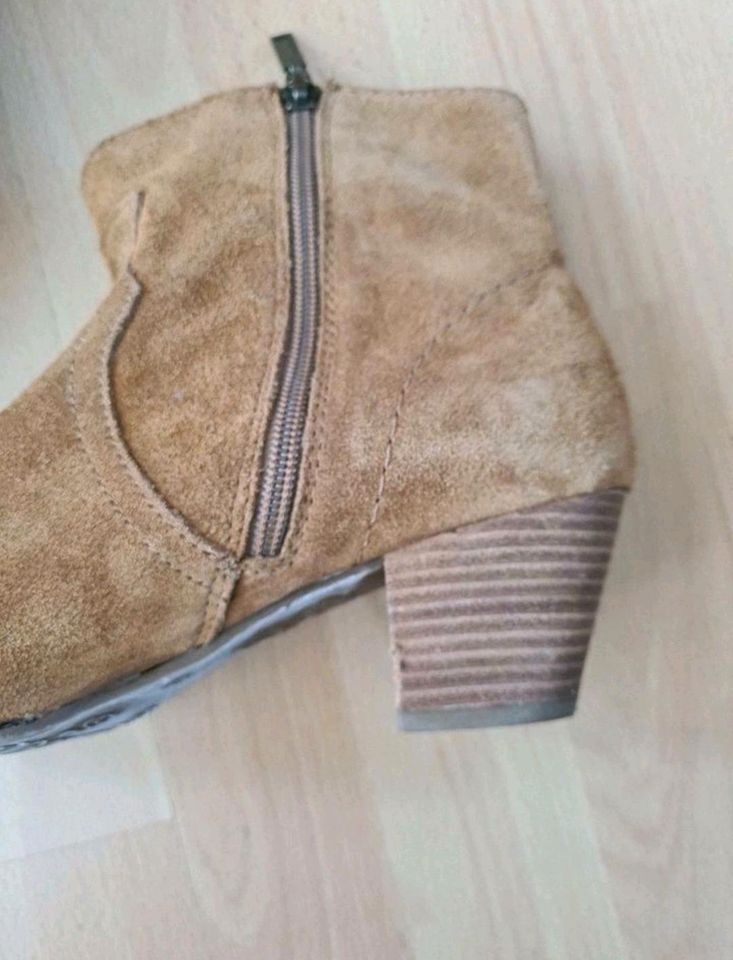 Stiefeletten/ Stiefel S. Oliver Echt Leder in Hungen