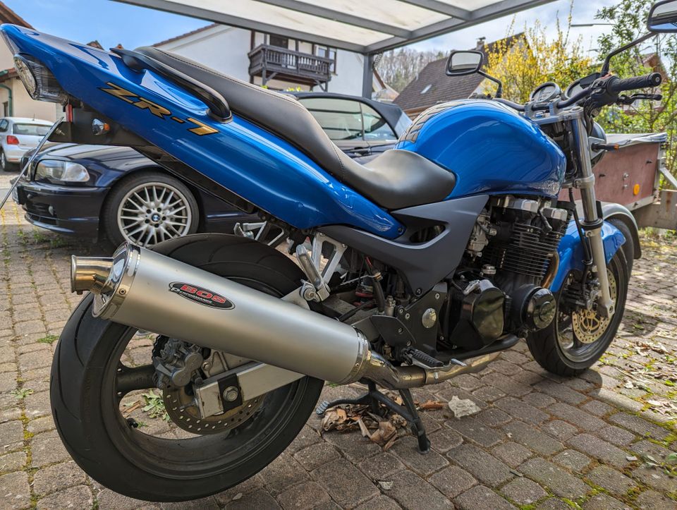 Kawasaki ZR-7 in Biebergemünd