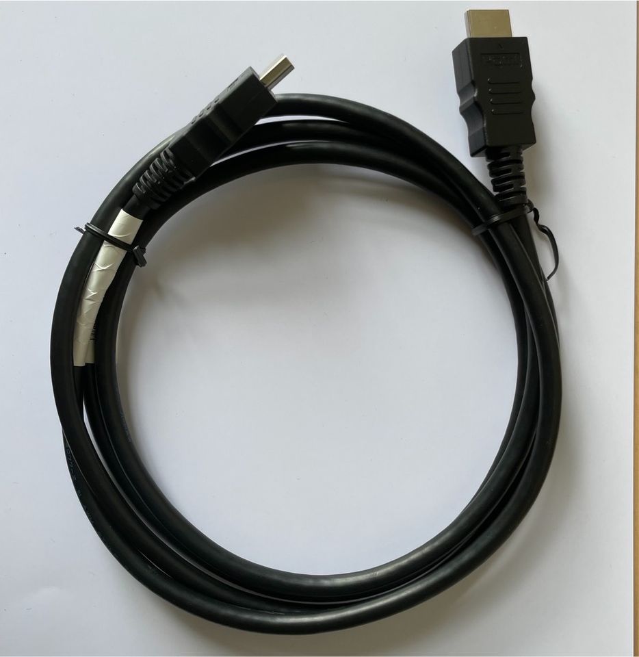 HDMI Kabel 1,5m Schwarz 1St. bis 20St. in Neubrandenburg