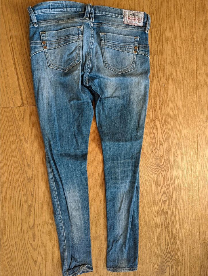 Jeans Herrlicher Gr. S  27 / 32 in Korb