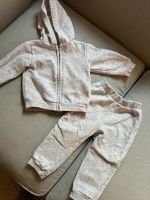 Baby Shirt und Jogginghose, 9-12 Monate Frankfurt am Main - Ginnheim Vorschau