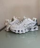 Nike Shox Weiß White TN Gr. 44 Berlin - Reinickendorf Vorschau