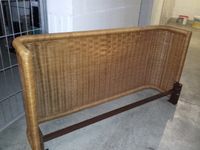 Rattan-Bett + Rost + Matratze + Nachttisch Baden-Württemberg - Reutlingen Vorschau