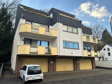 sanierte 2 ZKB-Eigentumswohnung / Dachterrasse / Garage in SB-Güdingen in Saarbrücken