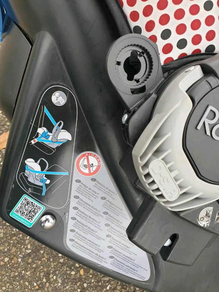 0 - 13 kg Britax Römer Maxi Cosi Kindersitz Babyschale Sonnensege in Lahr (Schwarzwald)