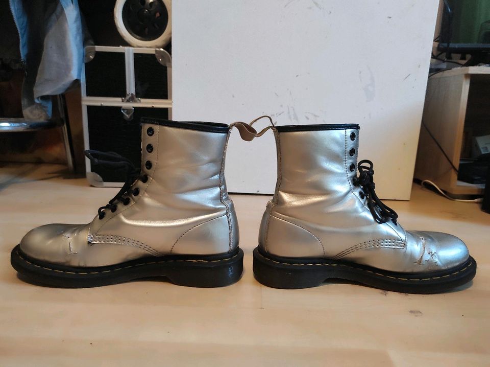 Herrenschuhe Dr.Martens Air Wair Größe 42 in Kassel