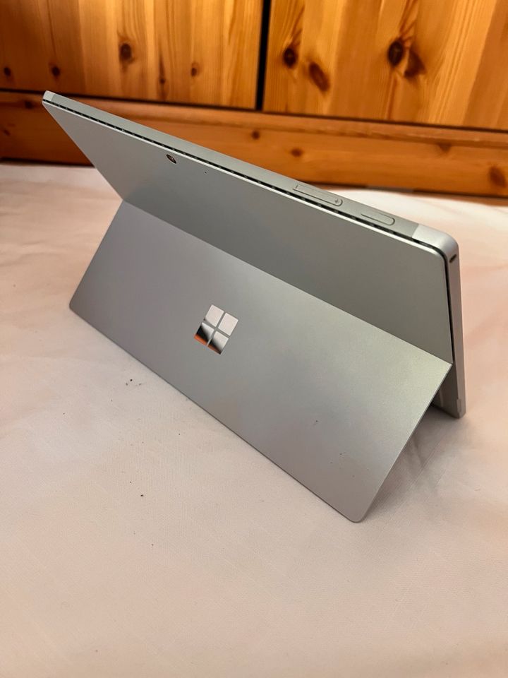 Surface Pro 7 Komplett Bundle in Deggendorf