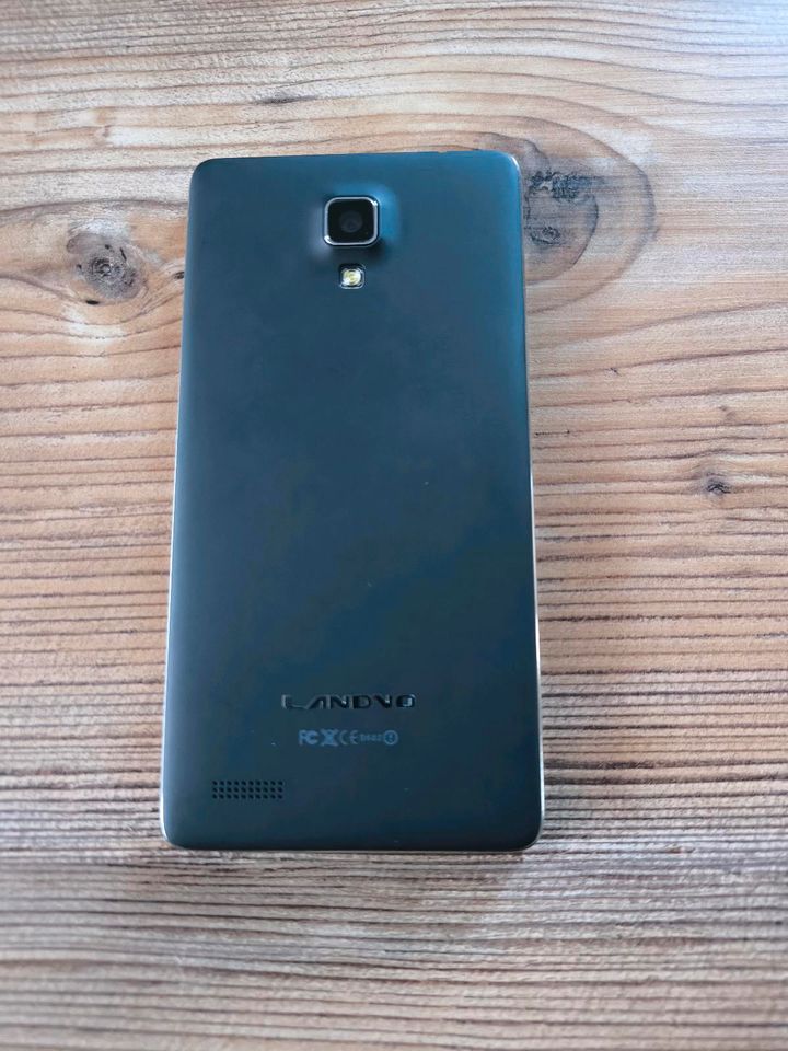 Landvo L700 Smartphone in Burbach