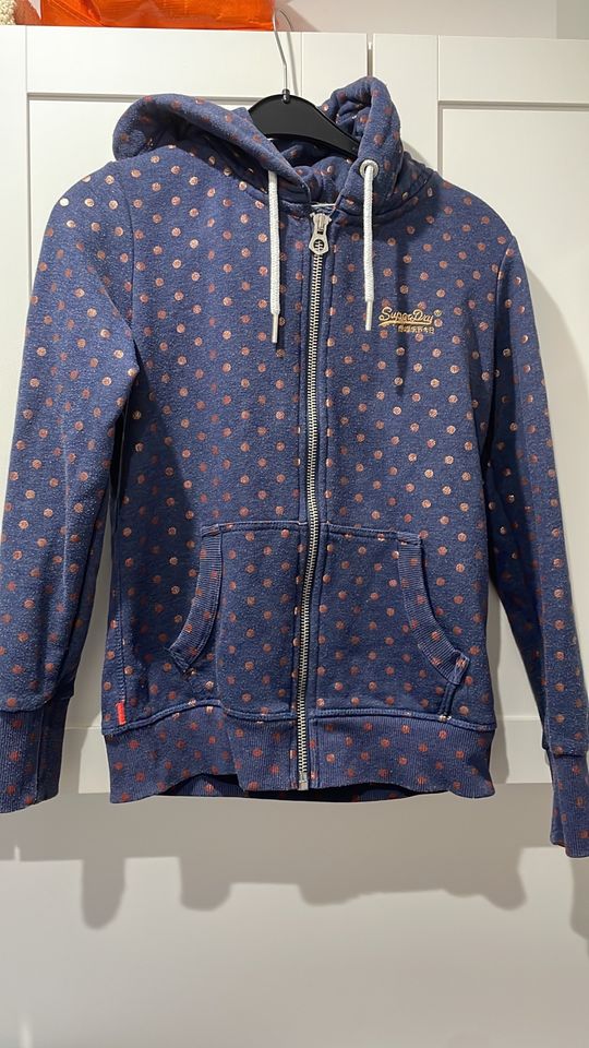 Superdry Zipperjacke / Sweatjacke blau Roségold Punkte in Werther (Westfalen)