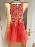 Kleid Damen Rosa Blumen Verzierung Rosa Pink Tüll Gr. 36 Nürnberg (Mittelfr) - Gebersdorf Vorschau