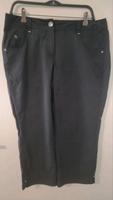 Schwarze Capri-Hose von Cecil in Weite 32 (Größe 42) Hessen - Biebergemünd Vorschau
