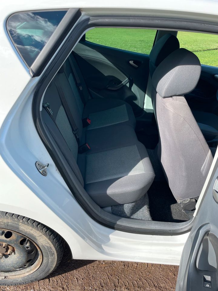 Seat Ibiza 1.6 16V in Kaisersbach