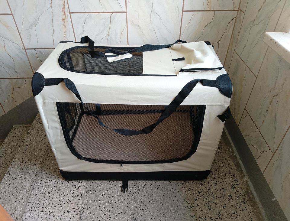 Hunde-Transport Box Klappbar in Colditz