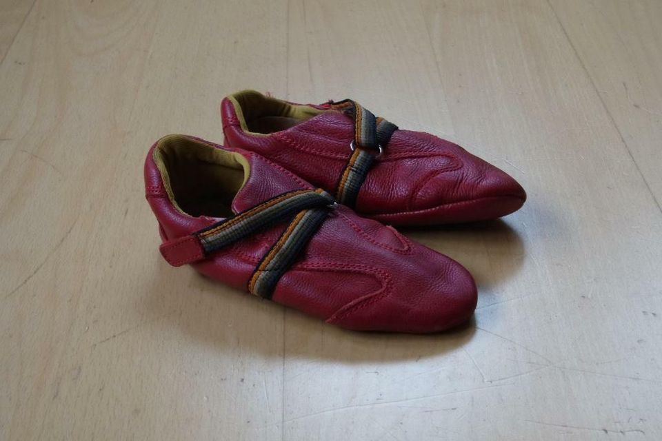 10x Schuhe Gr. 25 Ballerinas,Halbschuhe,Sandalen,Gymnastik Ju&Mä in Crimmitschau