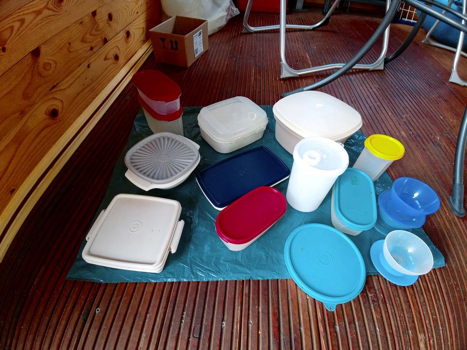 17 x Tupperware Aufbewahrungsgefässe in Stuhr