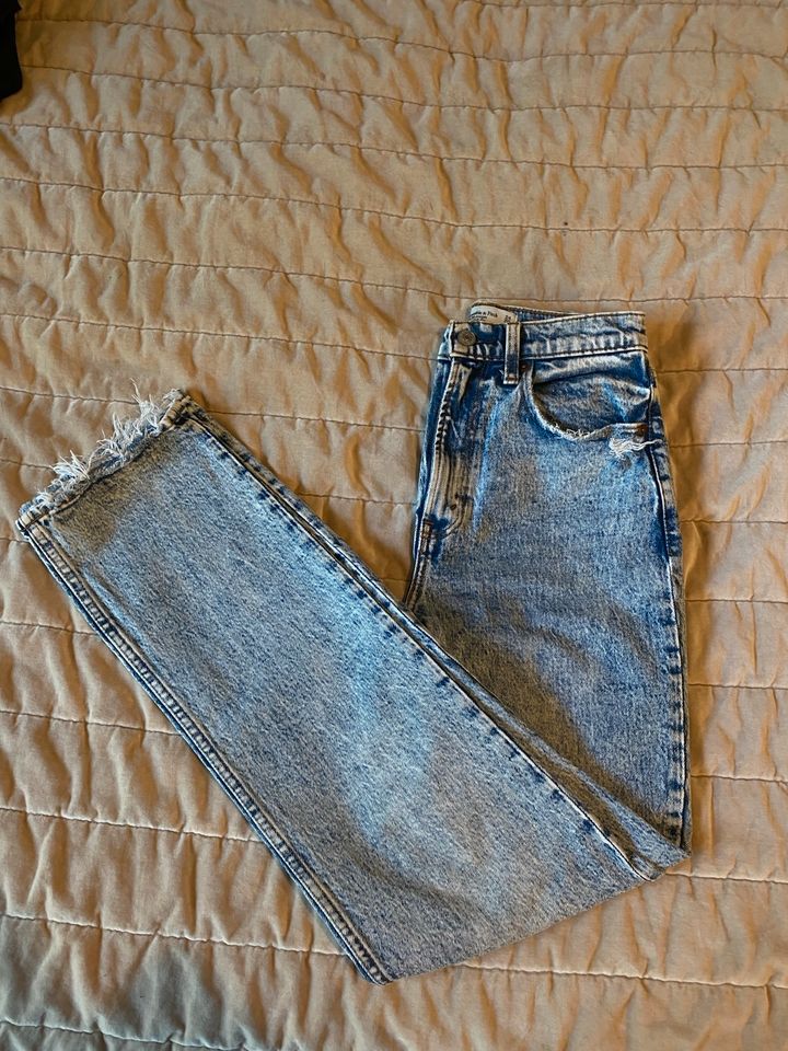 Abercrombie & Fitch Jeans Denim Wie Neu 90er Style Größe 24 in Berlin