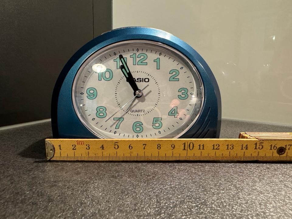 Wecker Casio TQ 358 2EF Blau Leuchtzahlen Batterie in Hamburg