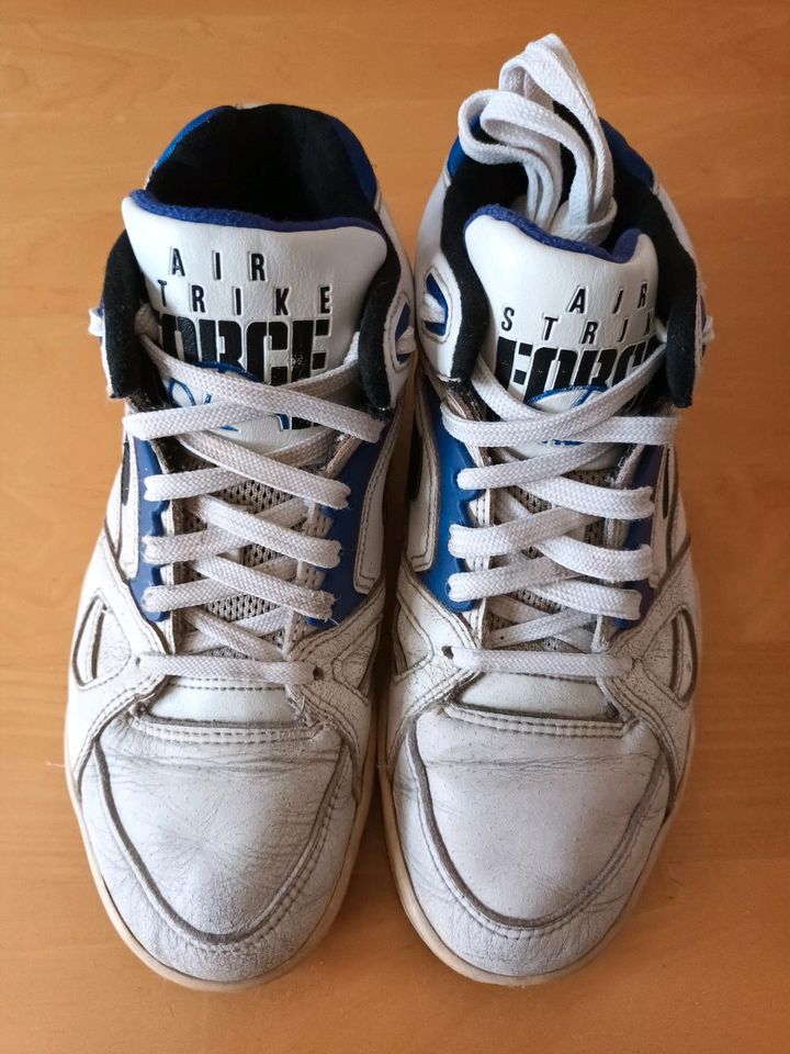 Original 1990 Air Force Strike Gr. 39 Schuhe Sneaker Vintage in Harburg -  Hamburg Wilstorf | eBay Kleinanzeigen ist jetzt Kleinanzeigen