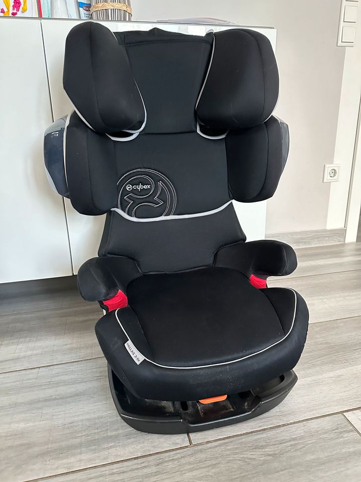 Cybex Pallas 2-fix Kindersitz in Bad Oeynhausen