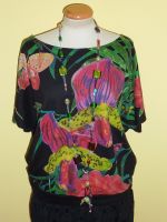 Shirt Desigual schwarz mit Blüten und Schmetterling Gr L wie neu Essen - Essen-Kettwig Vorschau