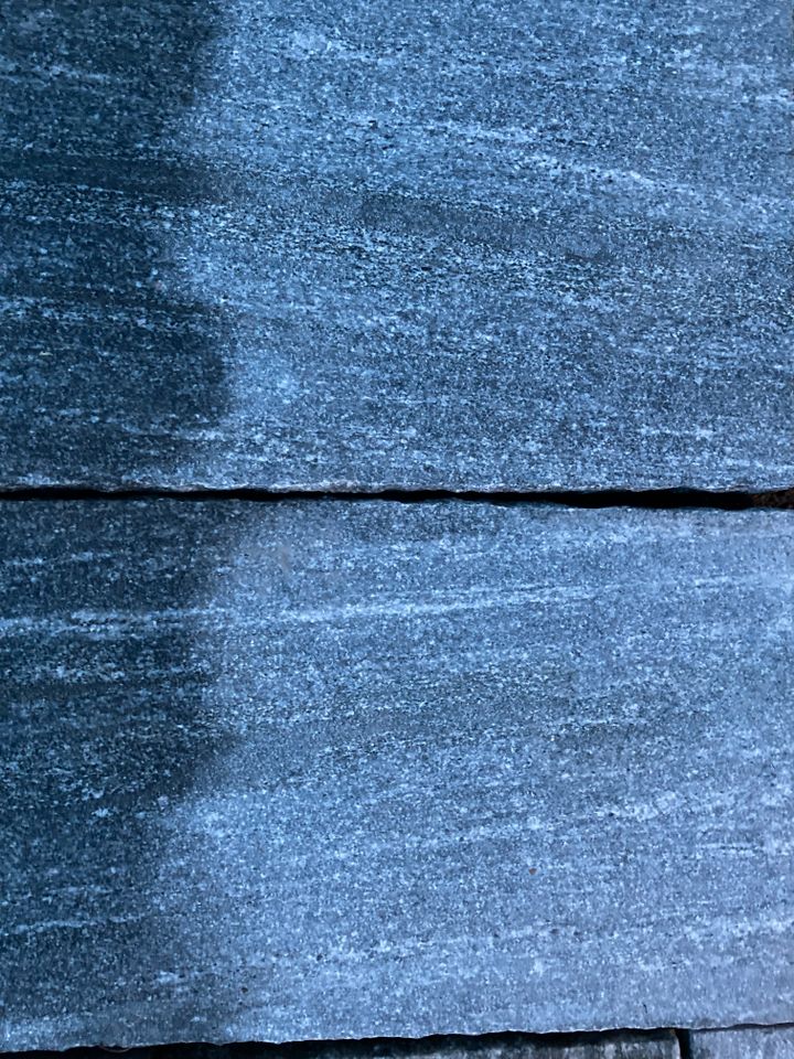 Natursteinplatten Granit Biasca Ambiente80x40x8 cm  10,88 qm in Bonndorf