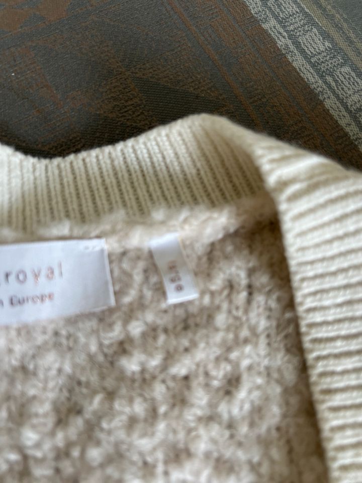 Cardigan, creme, Rich and Royal. Angesagte Boucle ( Teddy) Struk in Nordhorn