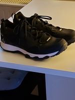 Adidas Gore Tex Schuhe, Gr. 7 / 40 Nordrhein-Westfalen - Bocholt Vorschau