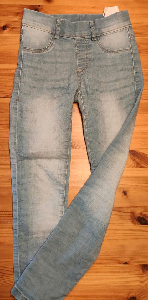 Jeans-Jeggings in Sinzig