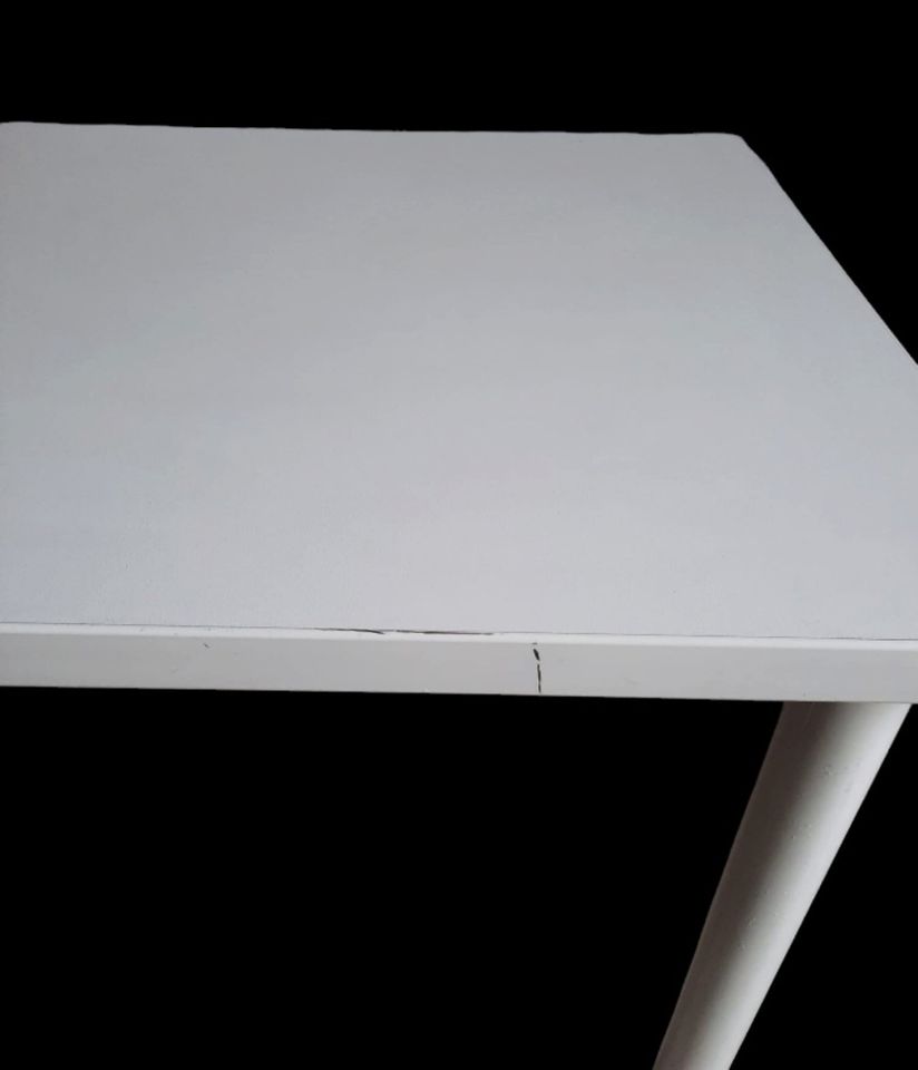 IKEA Tisch 80 x 80 cm, weiß in Tettnang