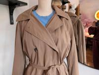 Klassiker Trenchcoat mit Kapuze Gr L 42 Nordrhein-Westfalen - Laer Vorschau