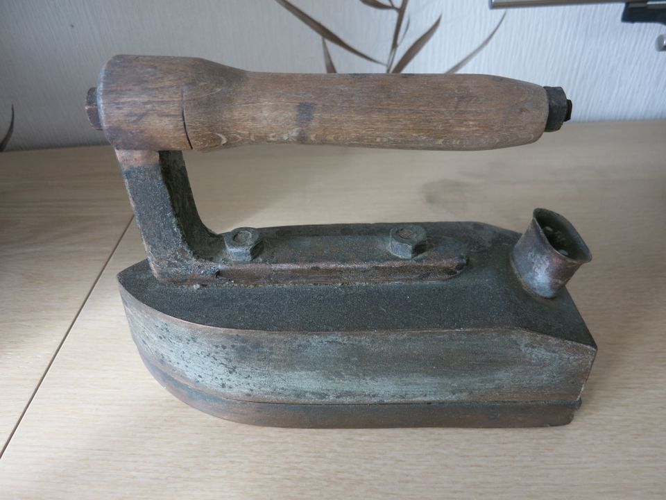 alte Schreibmaschine Adler 1951? Antiquität in Garbsen