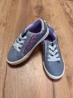 Neue!!! Oshkosch Mädchen Schuhe Nummer 27 Brandenburg - Teltow Vorschau