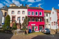 Unscheinbar großzügiges Wohnhaus mit 2 Parkplätzen mitten in Dudeldorfer Altstadt Rheinland-Pfalz - Dudeldorf Vorschau