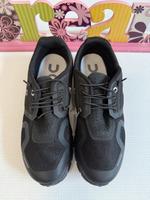 No Name Sportschuhe Hallenschuhe Gr 40 eher 39-40 neu Schleswig-Holstein - Lübeck Vorschau