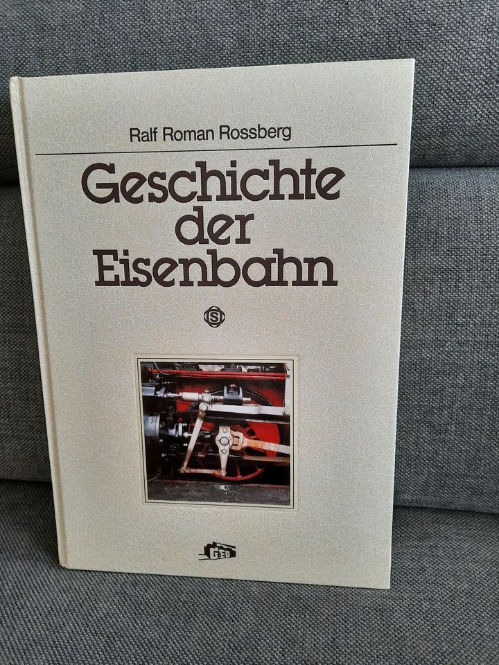 Buch "Geschichte der Eisenbahn" in Dresden