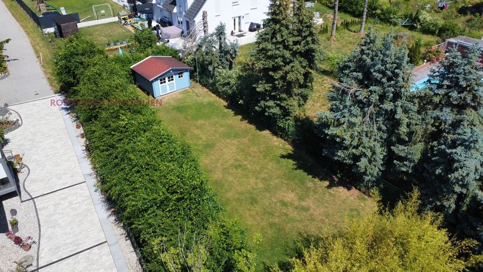 Großzügiges EFH mit vielen Extras, einem überdachten Pool in wunderschöner Lage von Schkeuditz in Schkeuditz