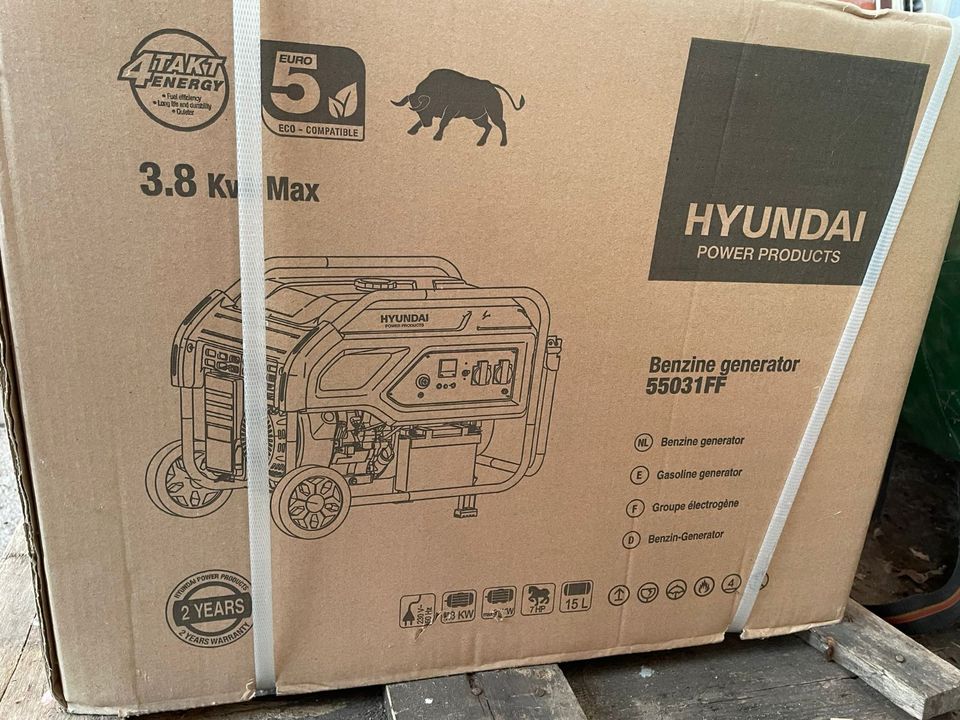 Hyundai Benzin Generator neu in Hamersen