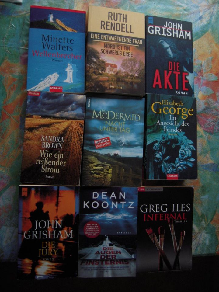 Krimis:Sheldon,Cornwell,Fielding,Shaw,Reichs,Howard,Koontz u.a. in Aubstadt