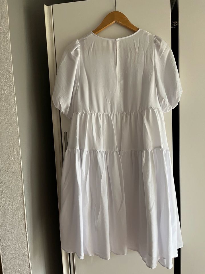 Cos Sommerkleid weiß in Größe 36, Neu mit Etikett in Geisenfeld