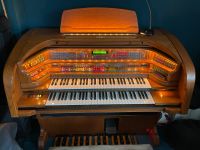 Lowrey Majesty, digitale Orgel, Highend, fast Neuzustand Abholung Nordrhein-Westfalen - Zülpich Vorschau