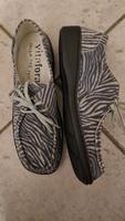 Vitaform Sneaker, Gr. 42, neu Nordrhein-Westfalen - Willich Vorschau
