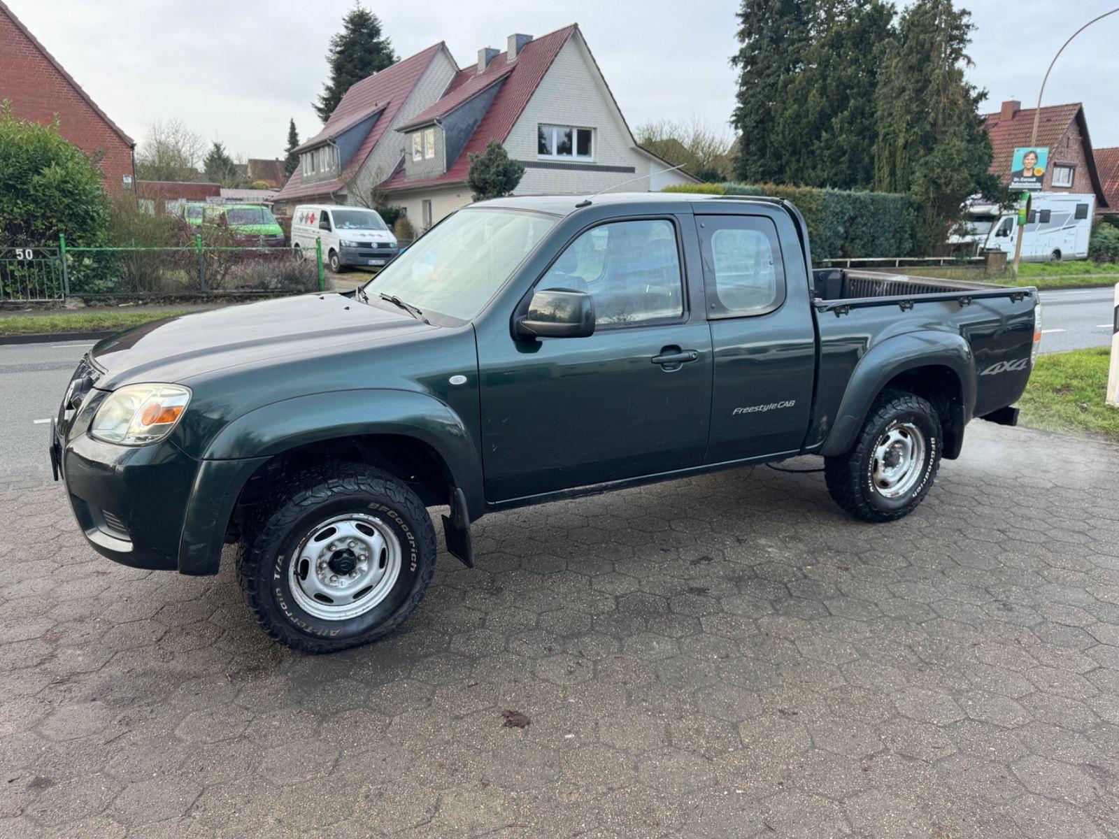 Abbildung des Autos Mazda BT-50 4x4*Klima*Mw…