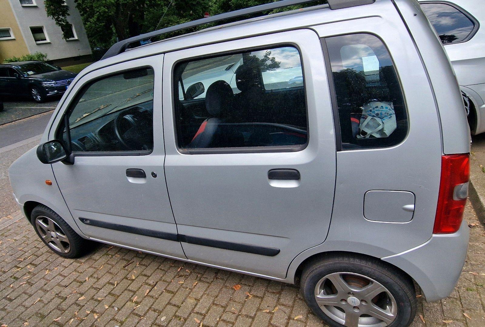 Abbildung des Autos Suzuki Wagon R+