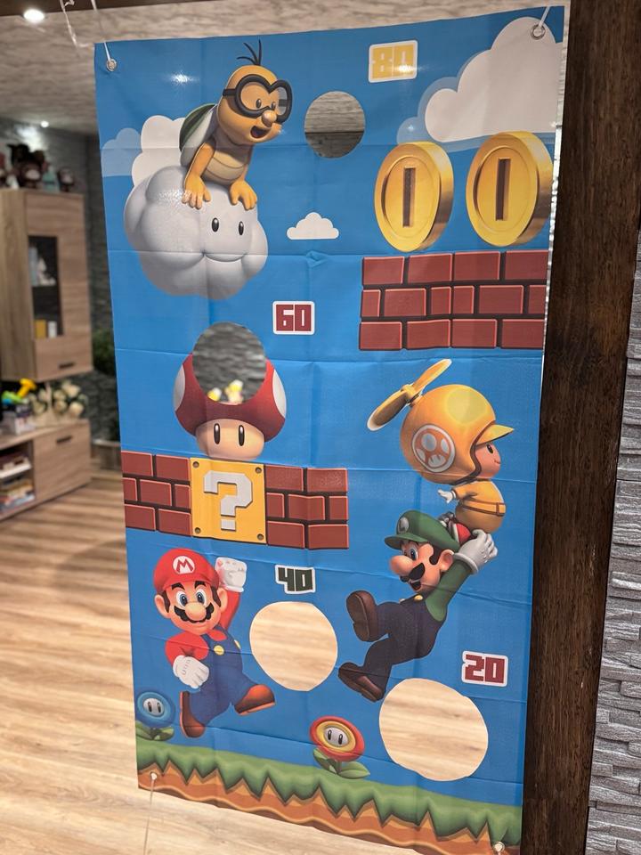 Super Mario Geburtstagsdekoration incl Kostüm und Spiele in Kassel