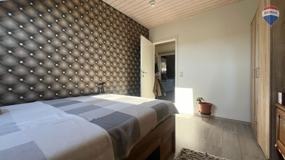 **TOP** Schöne 4- Zimmer Wohnung im Ortsteil Wyhlen mit Bbalkon und zwei Stellplätzen...! VHB in Grenzach-Wyhlen