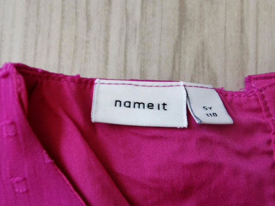 Name ist! Bluse/ Hängerchen/ Longshirt in Gr. 110 in Nierstein