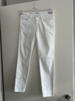 Closed Jeans Hose Baker Weiß W26 Gr. XS S Nordrhein-Westfalen - Eschweiler Vorschau